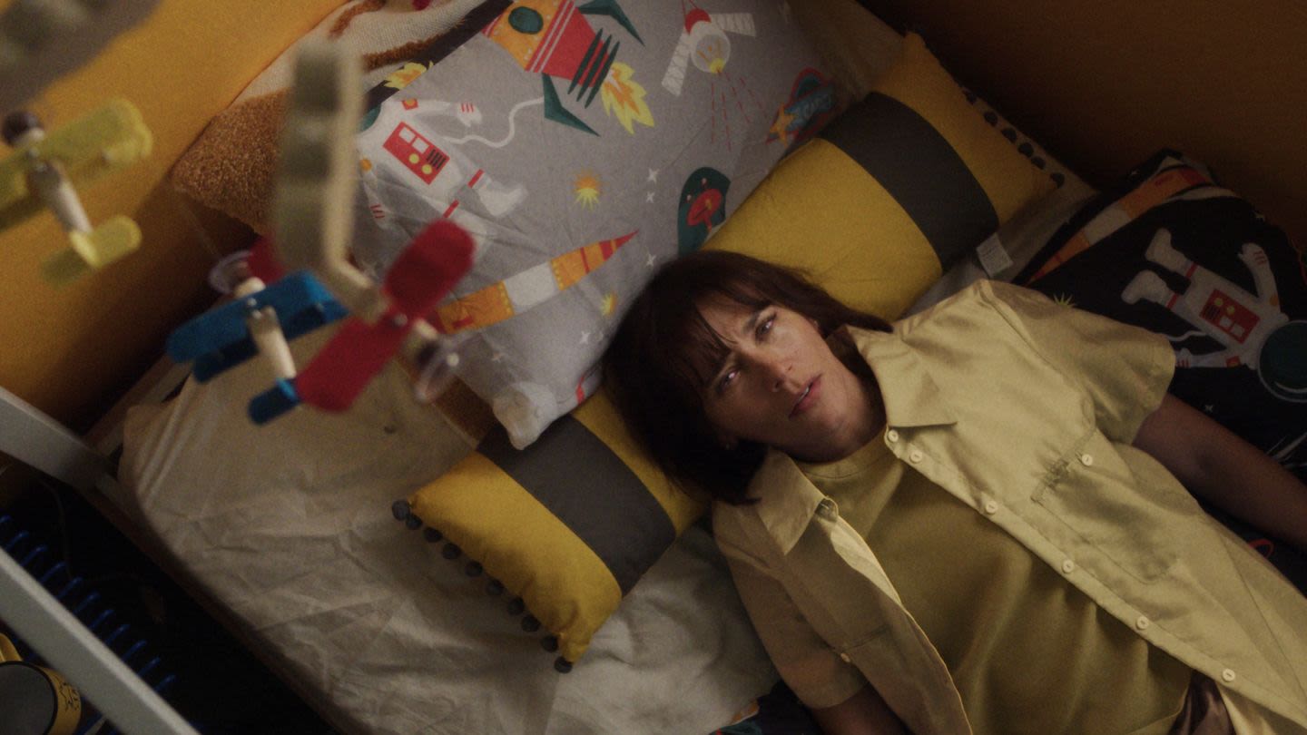 Rashida Jones's New Show “Sunny” Explores Grief and the Unknown of AI