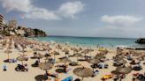 Mallorca, el paraíso que fue y que ya no es tras el “monocultivo” del turismo: “Nos estamos convirtiendo en un parque temático”