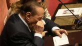 Una guerra entre Giorgia Meloni y Silvio Berlusconi amenaza el futuro del gobierno de derecha en Italia