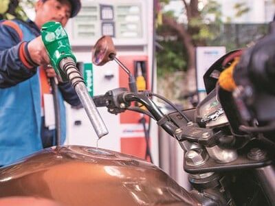 Delhi petrol pumps shut 600 PUC centres in protest against fee hike