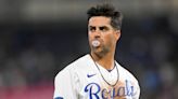 Kansas City Royals trade Whit Merrifield to Toronto Blue Jays for pair of players