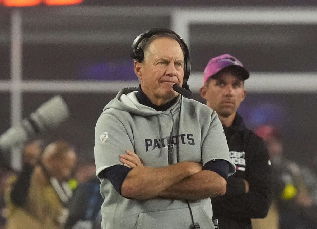 Bill Belichick’s Girlfriend's Ex Sends Eye-Opening Message on Cheerleader's Past