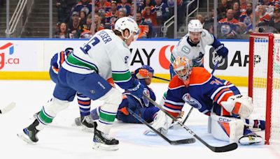 How to Watch Tonight's Edmonton Oilers vs. Vancouver Canucks NHL Game
