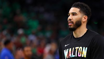 Celtics honor Bill Walton with moment of silence, special shirts ahead of Game 1 of NBA Finals