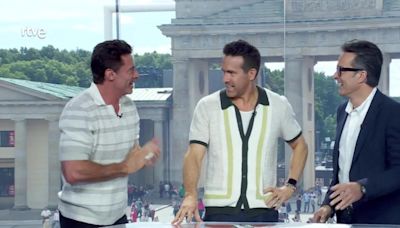 Hugh Jackman y Ryan Reynolds apoyan a España "al 110%"