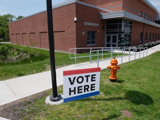 Ballots question bring out Manchester-by-the Sea voters