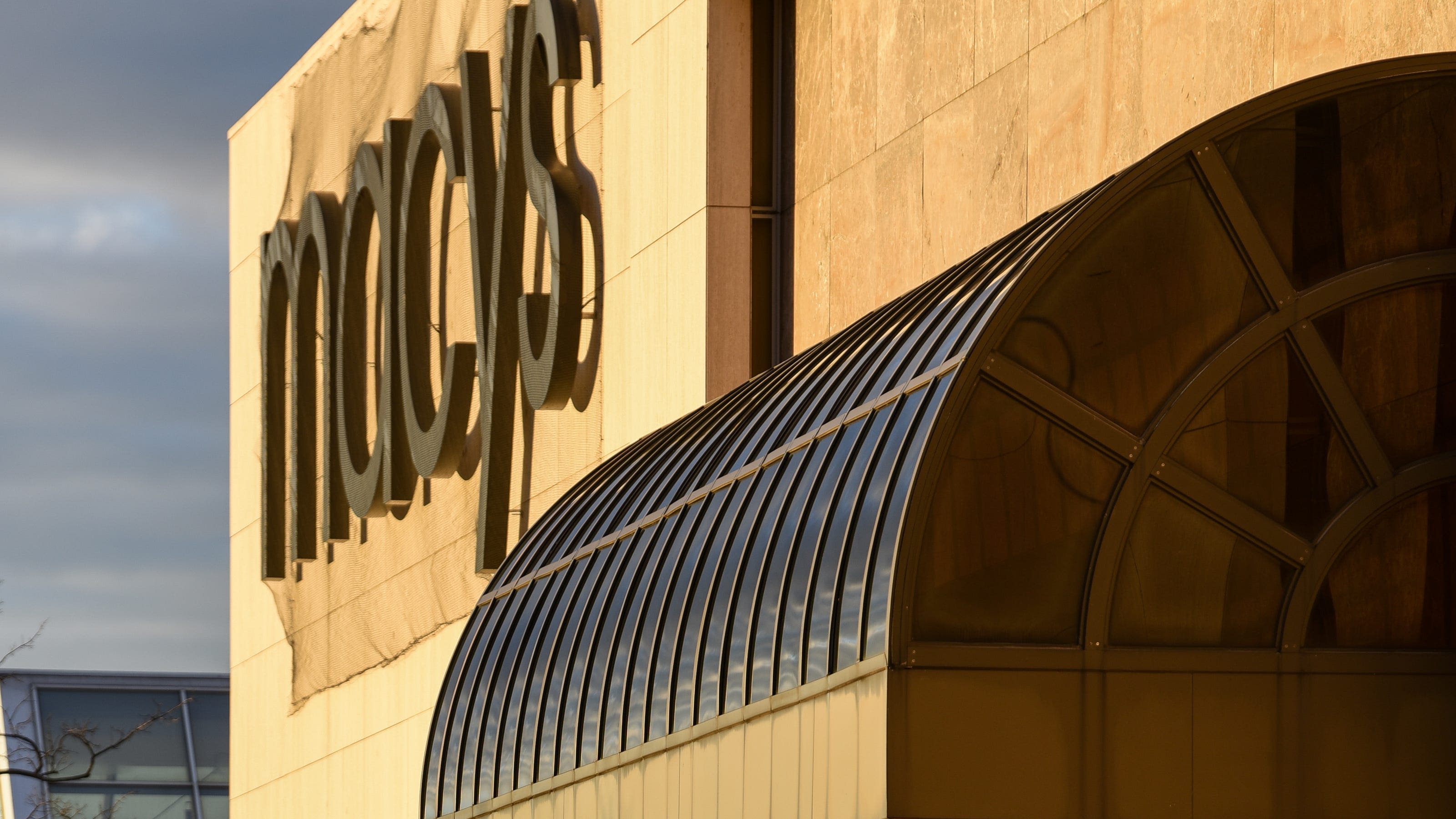 Macy's to open 'small format' store in North Jersey this weekend. Here's what that means