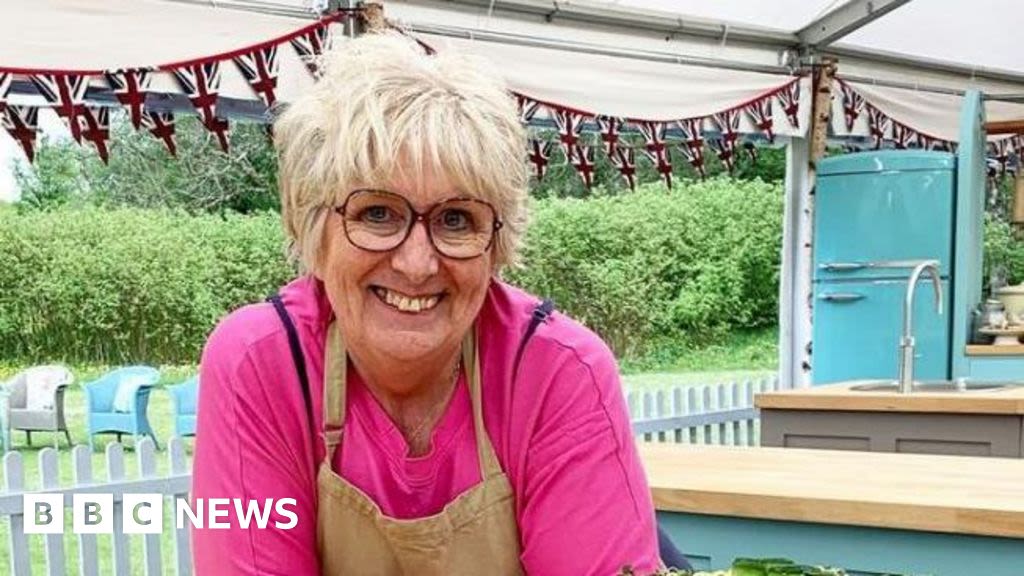 Dawn Hollyoak: Great British Bake Off star dies aged 61