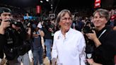 Stanford naming basketball court, assistant position after longtime coach Tara VanDerveer