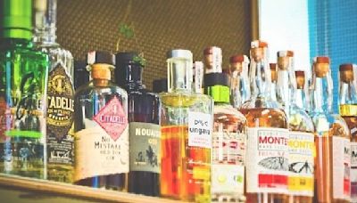 'District Collectors Have Powers To Issue Blanket Closure Order For Liquor Shops For Specific Time': Bombay HC