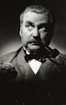 Nigel Bruce