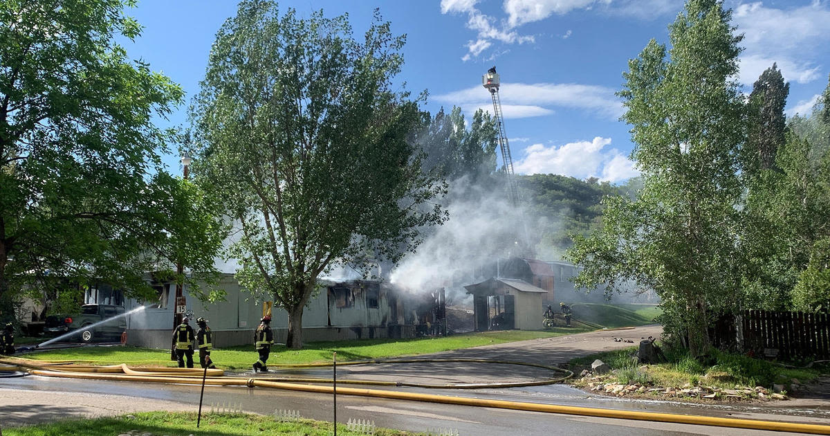 Pilot and passenger of small plane that crashed into mobile homes in Steamboat Springs identified