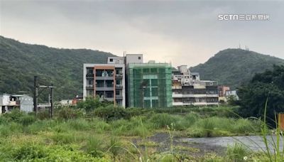 新家如「比薩斜塔」歪掉！住戶控建商用保麗龍撐牆