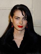 Mia Kirshner