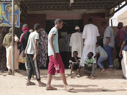 Fast-rising cholera cases across war-torn Sudan alarm the UN