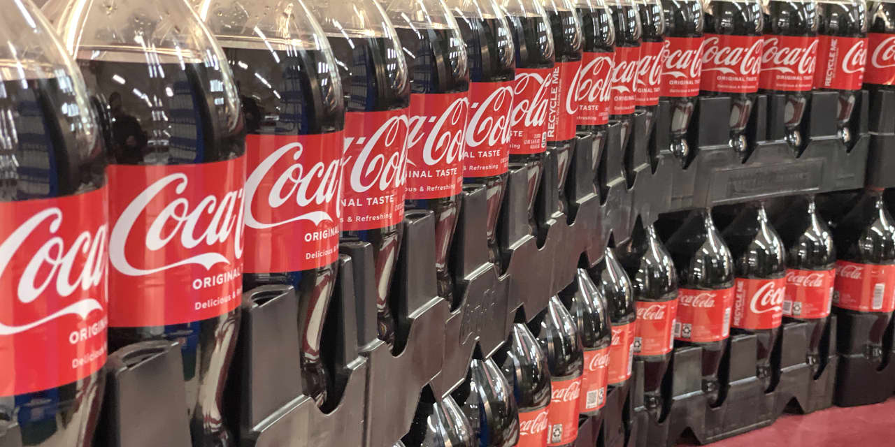 Coca-Cola Raised Its 2024 Revenue Forecast. Investors Are Shrugging It Off.