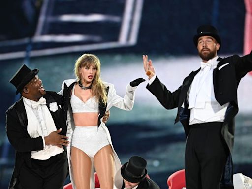 Travis Kelce reveals his No. 1 rule on stage with Taylor Swift: ‘Do not drop the baby’ | CNN