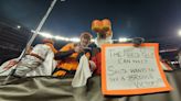 Photos: Fans cheer Browns at Jets game