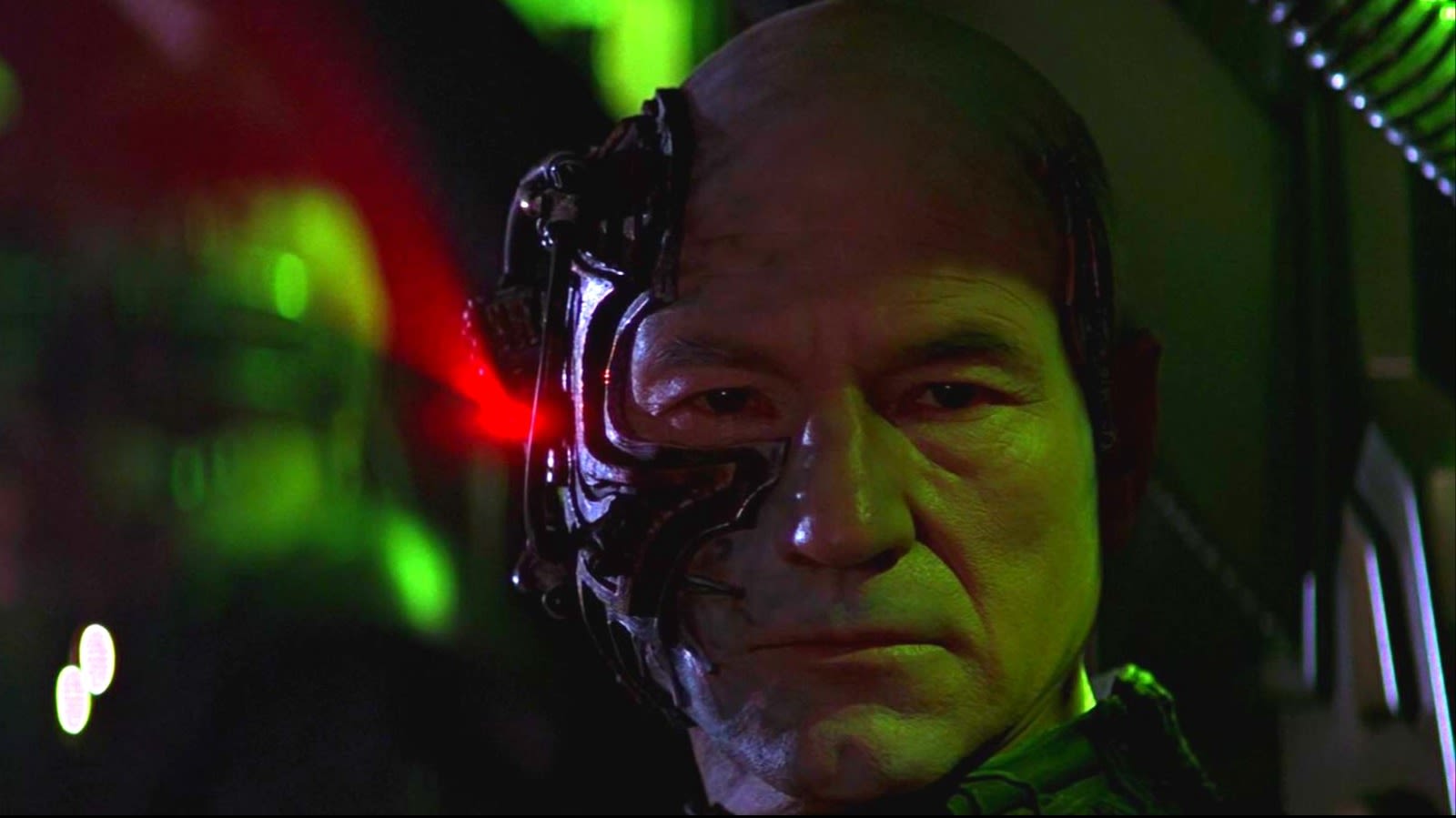 Star Trek: First Contact Never Shows The Back Of Locutus For A Reason - SlashFilm