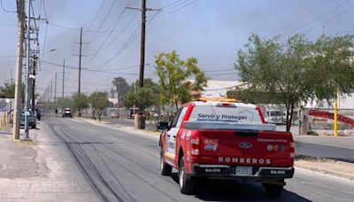 Voraz incendio consume bodegas de Complejo Industrial