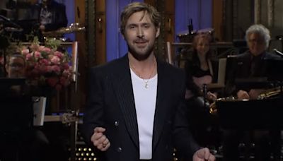 Ryan Gosling's SNL Episode Went Viral, But Colin Jost Says Another Actor Is 'Especially Good' At The Table Read