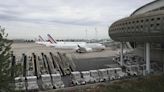 Greve de controladores de tráfego aéreo paralisa aeroportos franceses