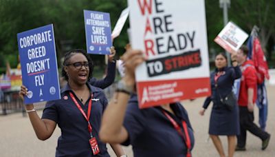 American Airlines union seeks Biden support in contract fight