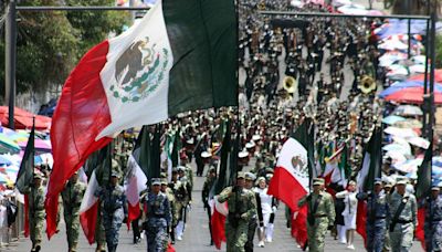 Puebla celebra entre coloridos trajes y un ambiente de fiesta el 5 de Mayo