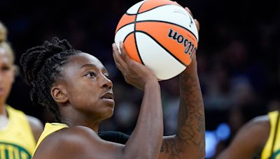 Jewell Loyd scores 16, Skylar Diggins-Smith adds 13, 8 assists as Storm beats Sun 72-61