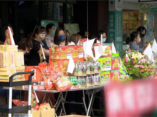 搶中元商機！超商首推「素食普度箱」還能代客拜拜