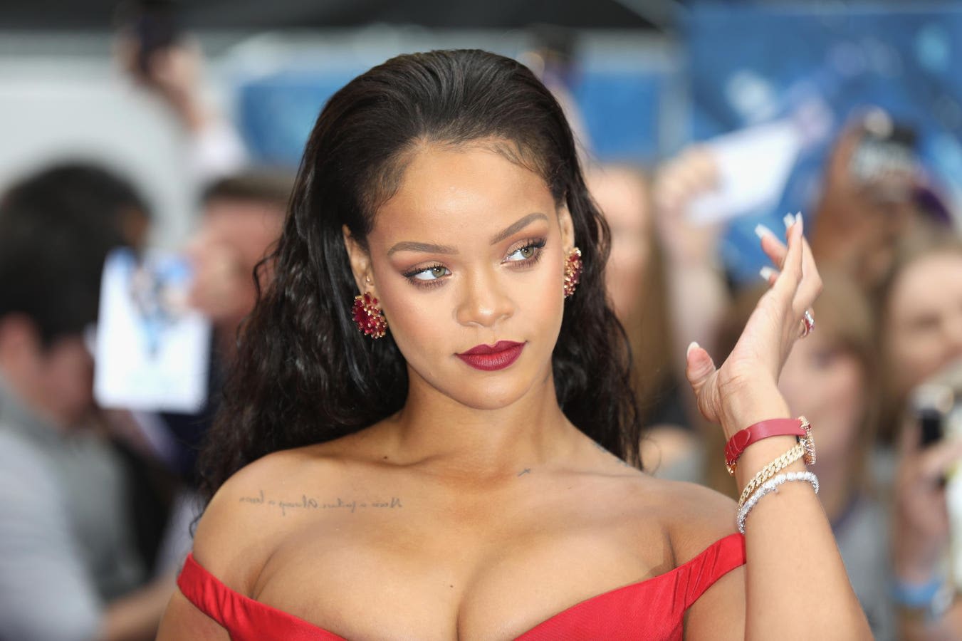 Two Of Rihanna’s Biggest Albums Are On The Rise
