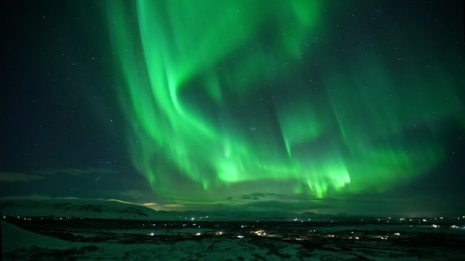 Northern Lights may be visible in parts of California overnight due to strong solar storm