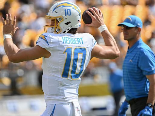 Does Justin Herbert need to pass more for Chargers to get back in win column?