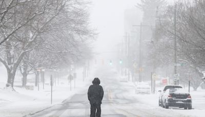 Is winter making you sad? What to know about seasonal depression symptoms, treatment, more