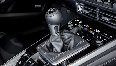 The 2025 Porsche 911 Won’t Be Available With a Manual Transmission