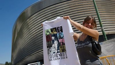 El fenómeno Taylor Swift culmina mañana en Madrid con el primero de sus conciertos en Bernabéu, que dejarán 20 millones