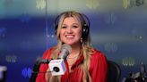 Kelly Clarkson Says Antidepressants Helped Her Get Through Divorce