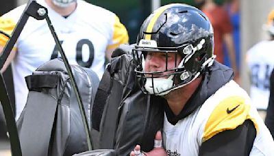 Forgotten option no more, center Nate Herbig stating case to be Steelers' man in the middle
