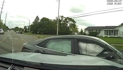 Dashcam video shows Columbus police chase with 2 teens in stolen Hyundai