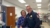 Cheboygan police, The Lord’s Kitchen help deliver turkey dinners before Thanksgiving