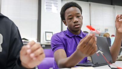 Tulsa students consult NASA engineers for STEM project at Carver Middle School