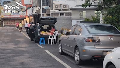 花蓮強震居民衝露天停車場躲餘震 陸客驚嚇：整晚睡不著│TVBS新聞網