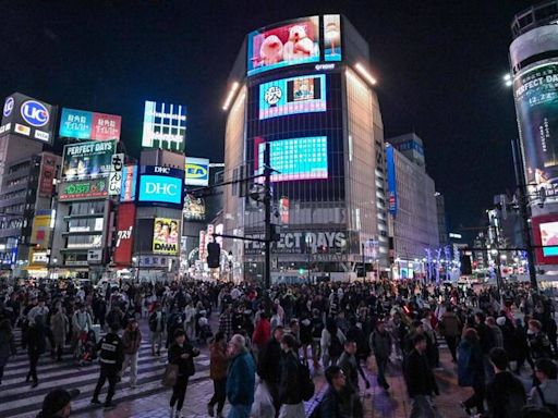 日本首例！東京澀谷街頭「夜間禁酒令」正式上路