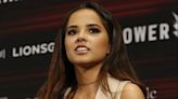 Provoca furor llegada de Becky G a México