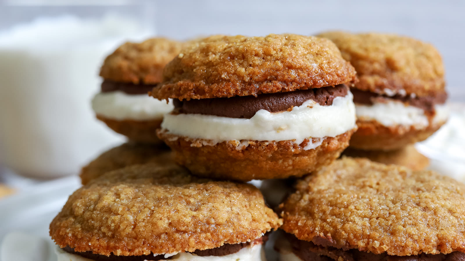 Gooey S'mores Sandwich Cookies Recipe