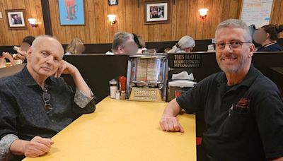 'The Sopranos' creator David Chase returns to diner where infamous final scene was shot