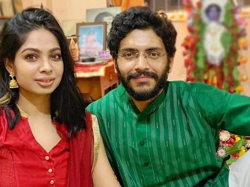 Arjun Chakrabarty heading for divorce with wife Sreeja Sen? The actor responds to the separation rumours | - Times of India