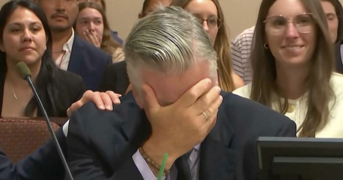 Alec Baldwin thanks supporters in first public comments after early end to trial