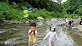 野溪撈魚打水仗，親子夏日消暑勝地～新竹北埔冷泉