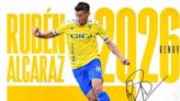 Oficial: Rubén Alcaraz renueva con el Cádiz hasta 2026